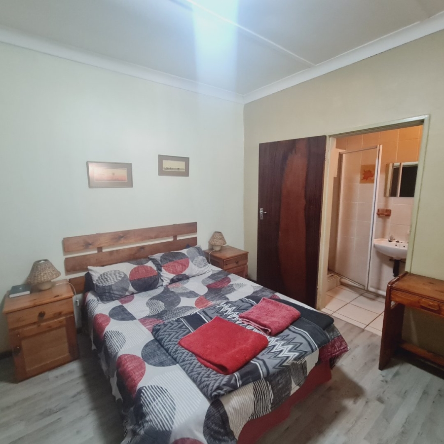 9 Bedroom Property for Sale in Bayswater Free State
